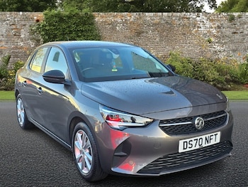 2020 (70) - 1.2 SE Nav Hatchback 5dr Petrol Manual Euro 6 (75 ps)
