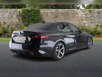 Used Alfa Romeo Giulia 2017 for sale - 78569957: Photo