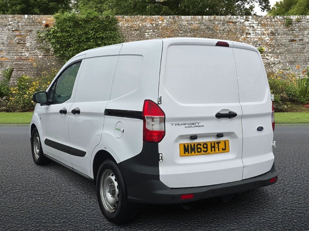 Used Ford Transit Courier 2020 for sale - 77250162: Photo 4