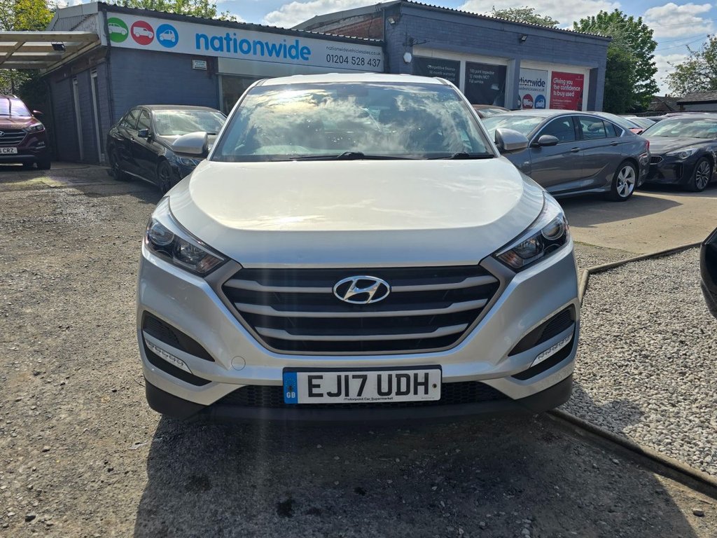 Used Hyundai TUCSON 2017 for sale - 76386167: Photo 2