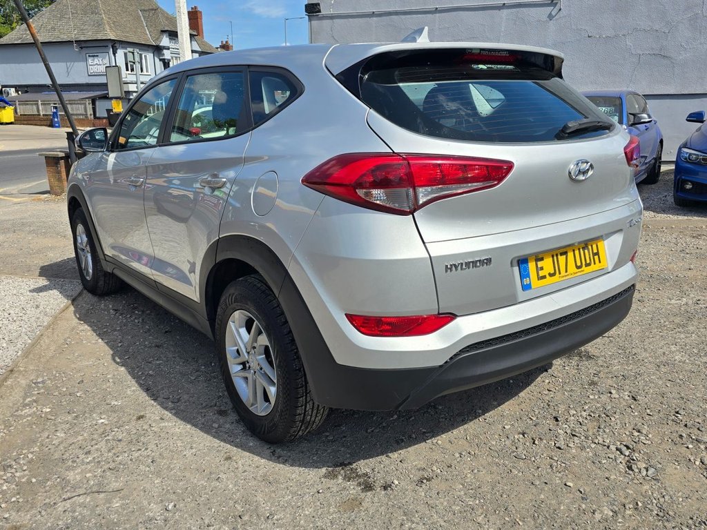 Used Hyundai TUCSON 2017 for sale - 76386167: Photo 4