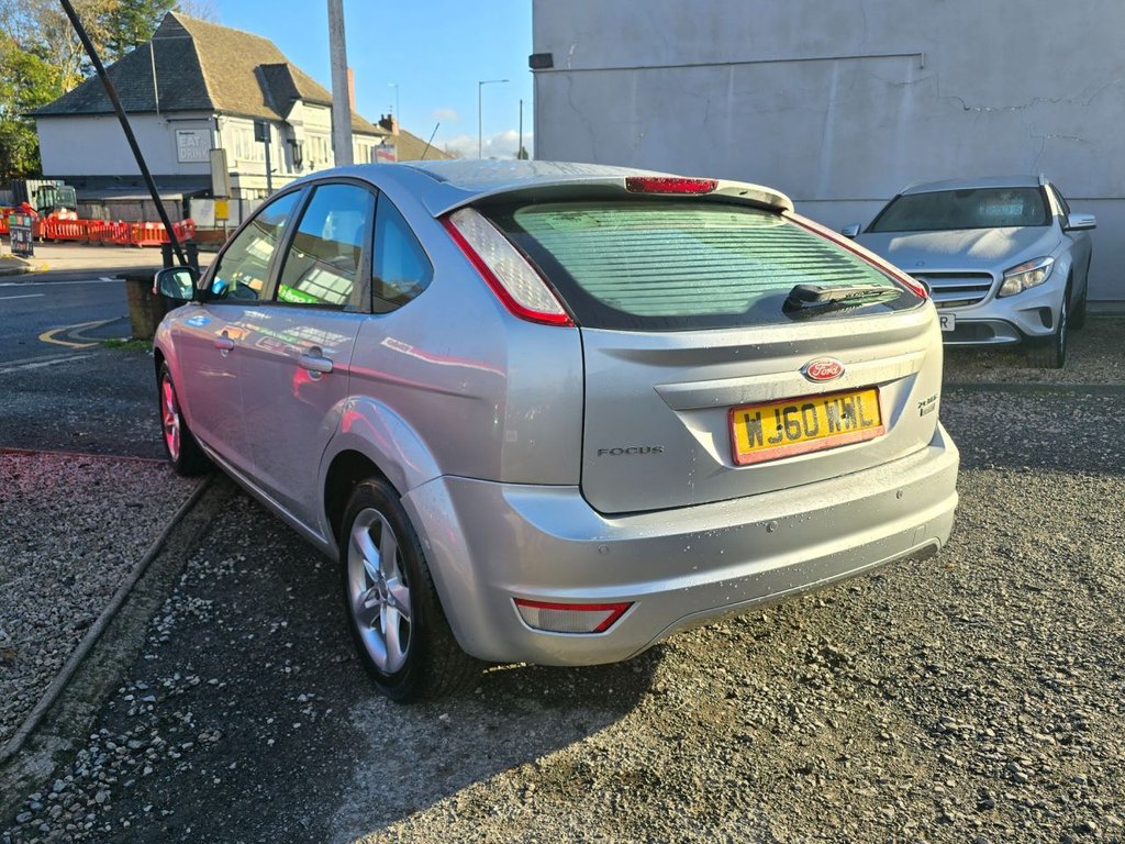 Used Ford Focus 2010 for sale - 76535560: Photo 4