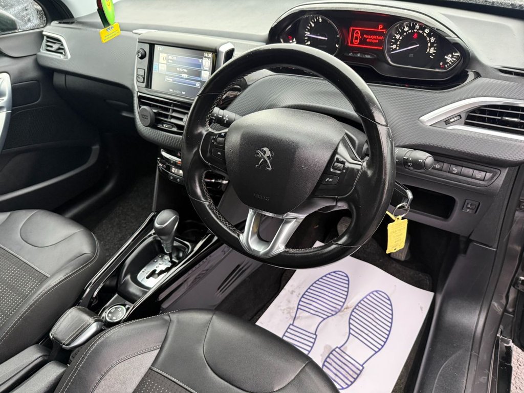 Used Peugeot 2008 2016 for sale - 78017271: Photo 13