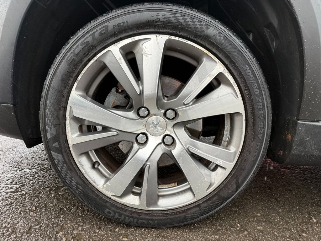 Used Peugeot 2008 2016 for sale - 78017271: Photo 8