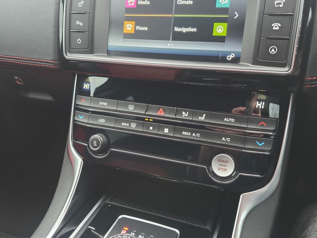 Used Jaguar XE 2018 for sale - 76985793: Photo 17