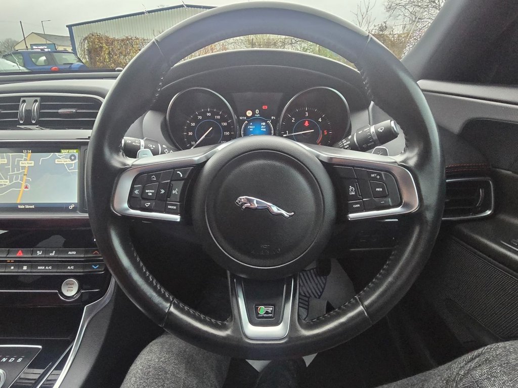 Used Jaguar XE 2018 for sale - 76985793: Photo 23