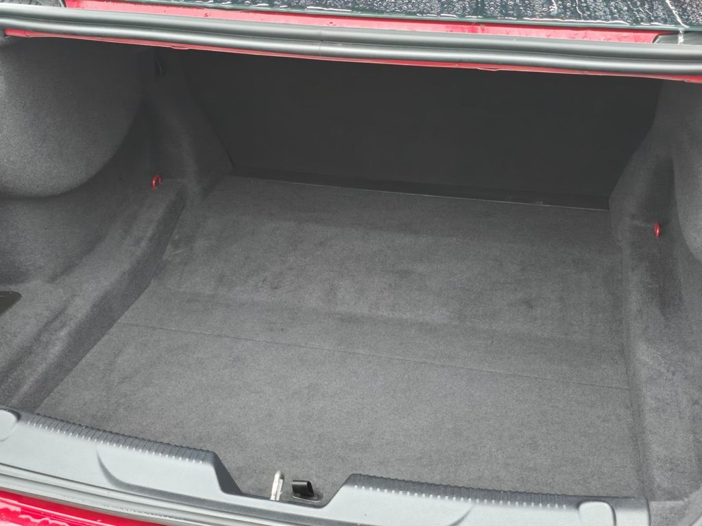 Used Jaguar XE 2018 for sale - 76985793: Photo 7