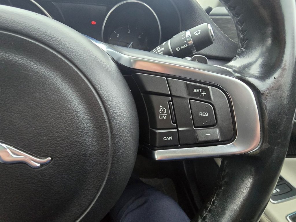 Used Jaguar XF 2016 for sale - 77327697: Photo 22