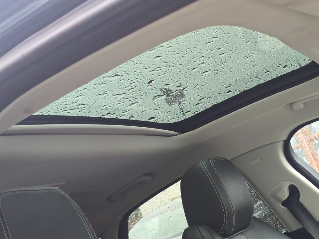 Used Jaguar XF 2016 for sale - 77327697: Photo 24