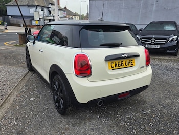 Used MINI Hatch 2016 for sale - 76163116: Photo