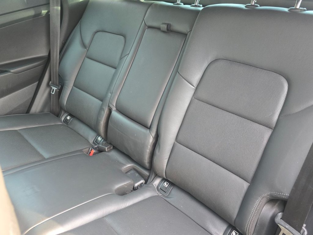 Used Hyundai TUCSON 2017 for sale - 76923292: Photo 8