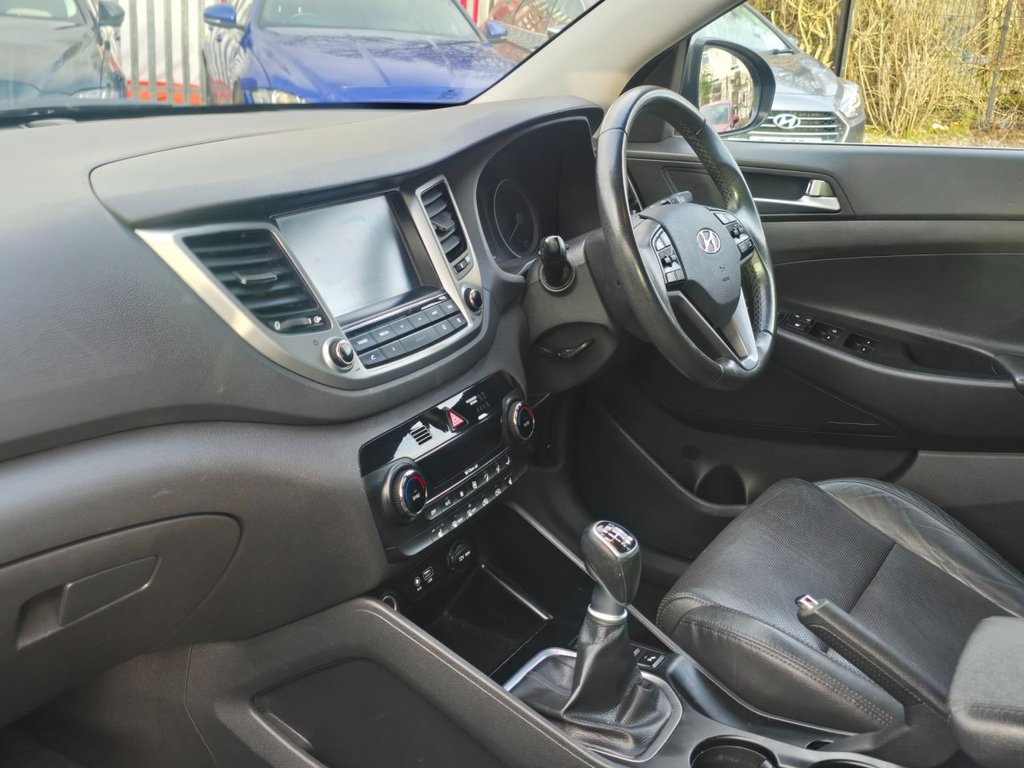 Used Hyundai TUCSON 2017 for sale - 76923292: Photo 9