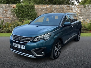 Used Peugeot 5008 2018 for sale - 78167385: Photo
