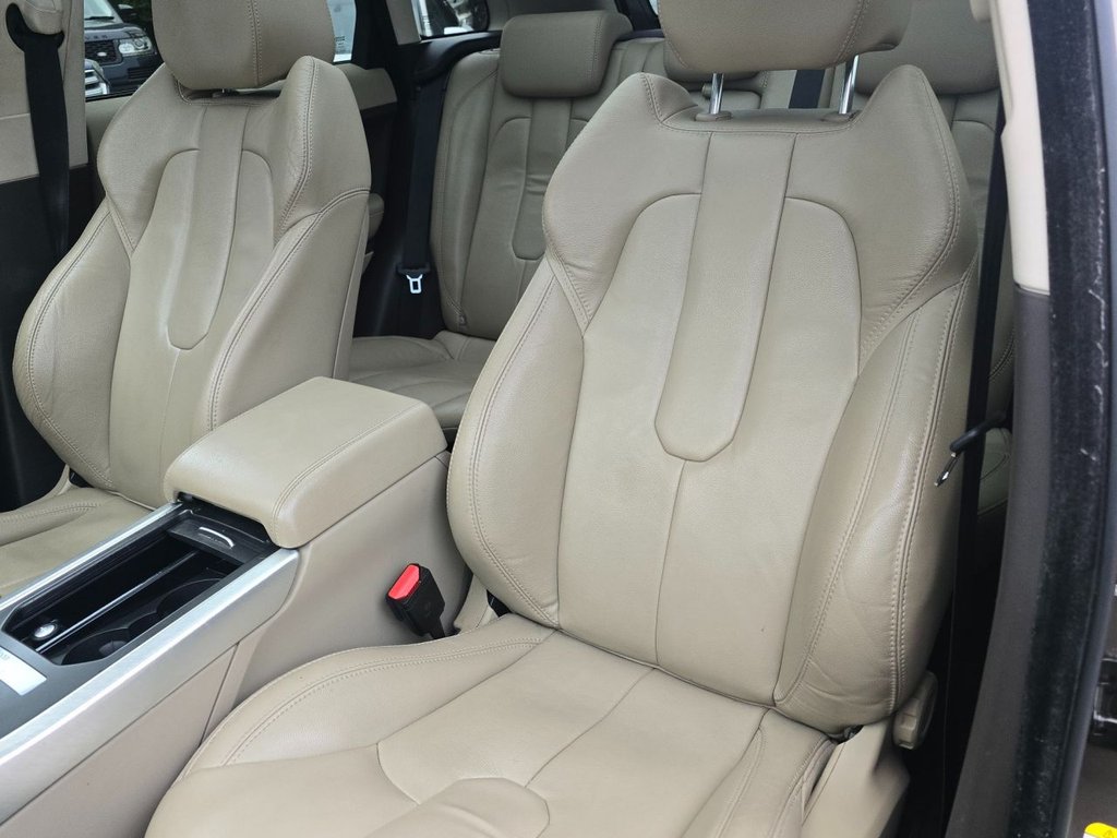 Used Land Rover Range Rover Evoque 2015 for sale - 76068376: Photo 11