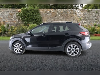 Used Kia Stonic 2020 for sale - 79643253: Photo