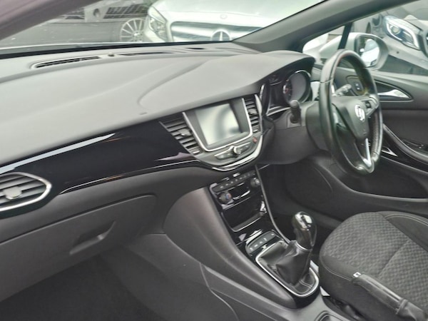 Used Vauxhall Astra 2017 for sale - 76068837: Photo 10