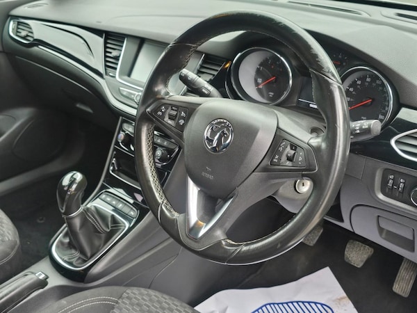 Used Vauxhall Astra 2017 for sale - 76068837: Photo 13