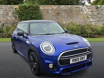2019 (19) - 2.0 Cooper S Sport II 3dr