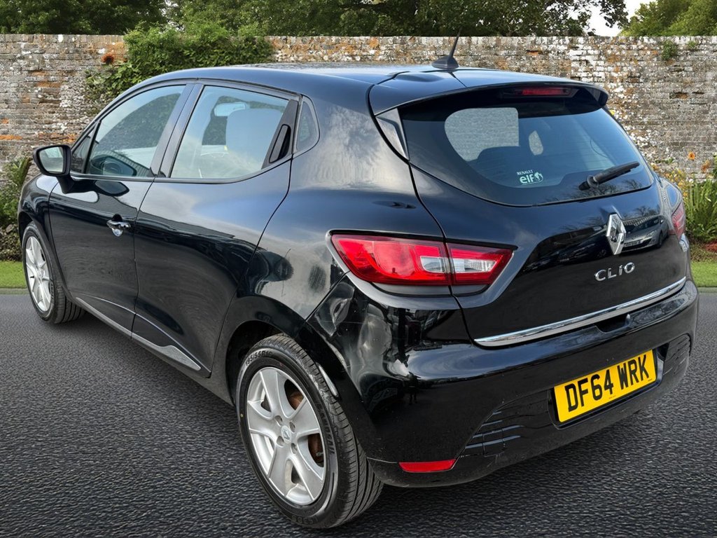 Used Renault Clio 2015 for sale - 77764983: Photo 4