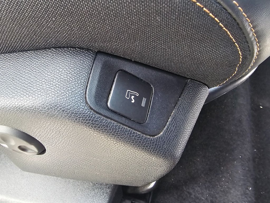 Used Peugeot 3008 2018 for sale - 76163127: Photo 17