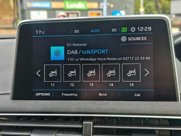 Used Peugeot 3008 2018 for sale - 76163127: Photo 21