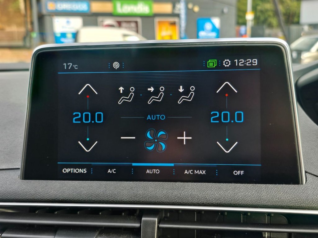 Used Peugeot 3008 2018 for sale - 76163127: Photo 22