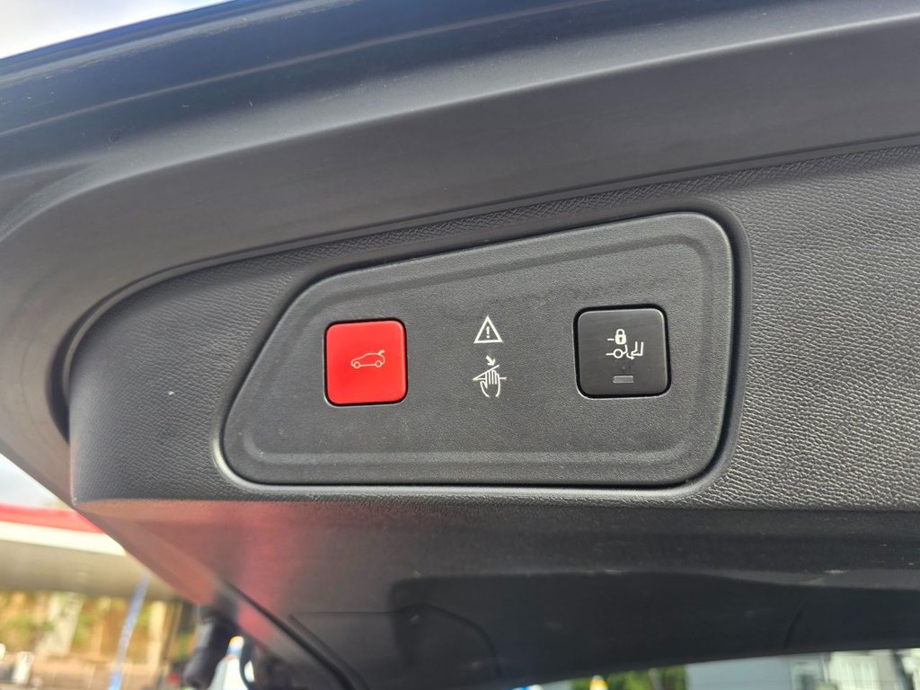 Used Peugeot 3008 2018 for sale - 76163127: Photo 8