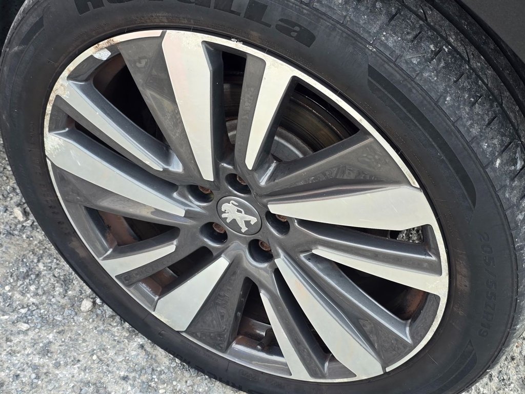 Used Peugeot 3008 2018 for sale - 76163127: Photo 9