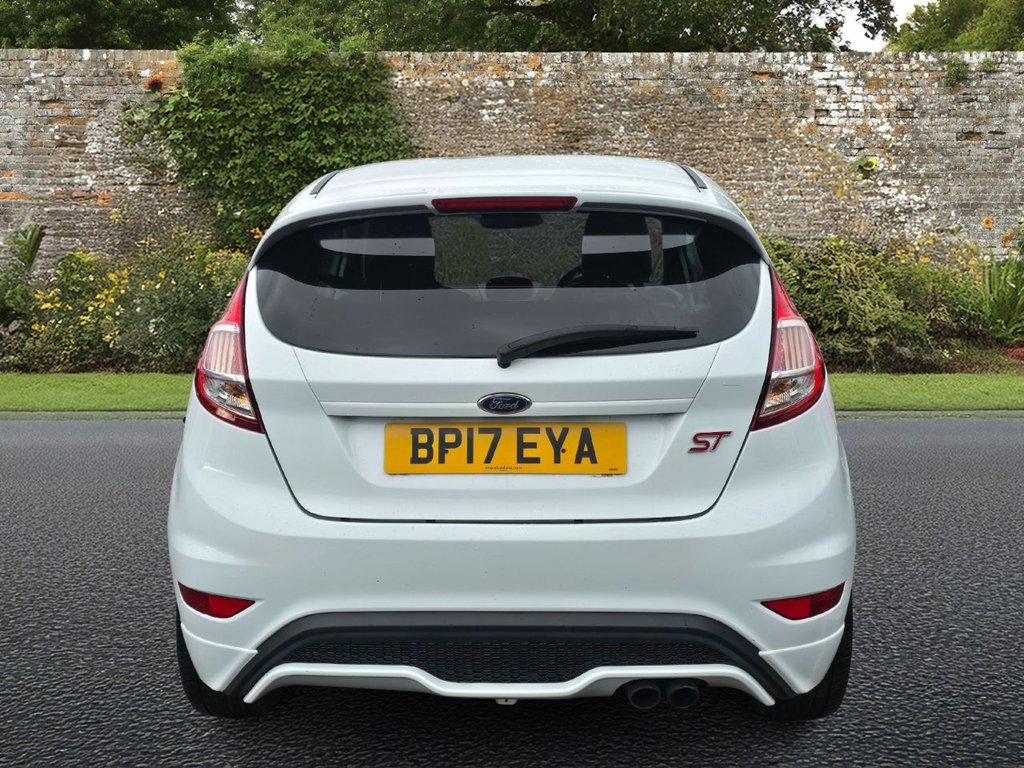 Used Ford Fiesta 2017 for sale - 77498390: Photo 5