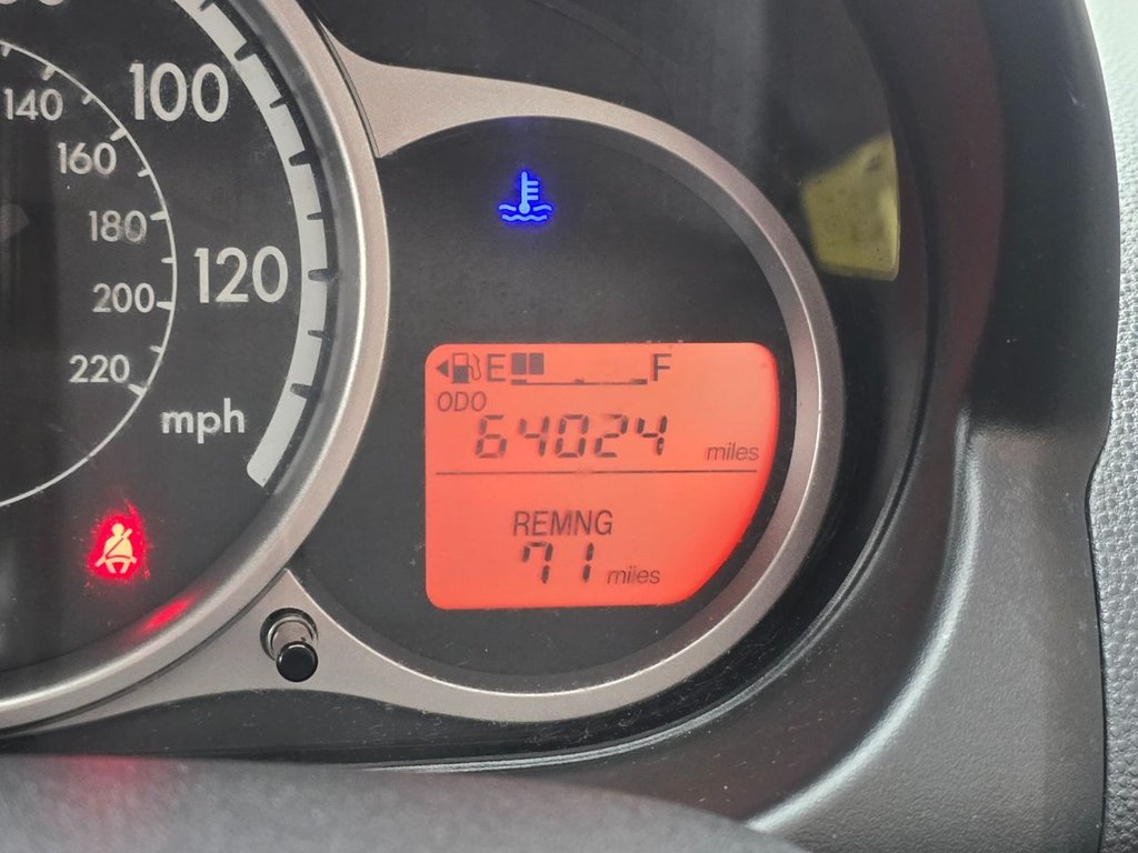 Used Mazda Mazda2 2014 for sale - 77327880: Photo 20