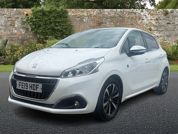 Used Peugeot 208 2019 for sale - 79038276: Photo