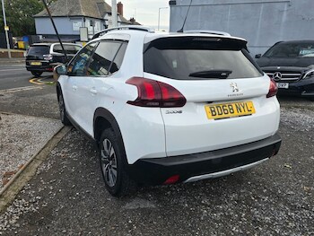 Used Peugeot 2008 2018 for sale - 76356434: Photo