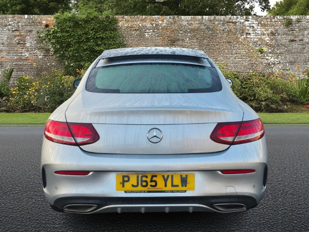 Used Mercedes-Benz C Class 2015 for sale - 76820535: Photo 5