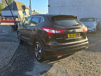 Used Nissan Qashqai 2016 for sale - 76535571: Photo