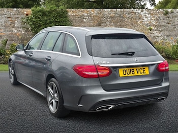 Used Mercedes-Benz C Class 2018 for sale - 76900890: Photo