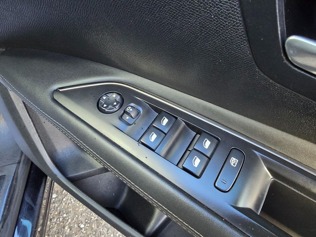 Used Peugeot 3008 2020 for sale - 77341457: Photo 15