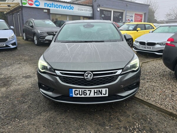 Used Vauxhall Astra 2017 for sale - 74391190: Photo 2