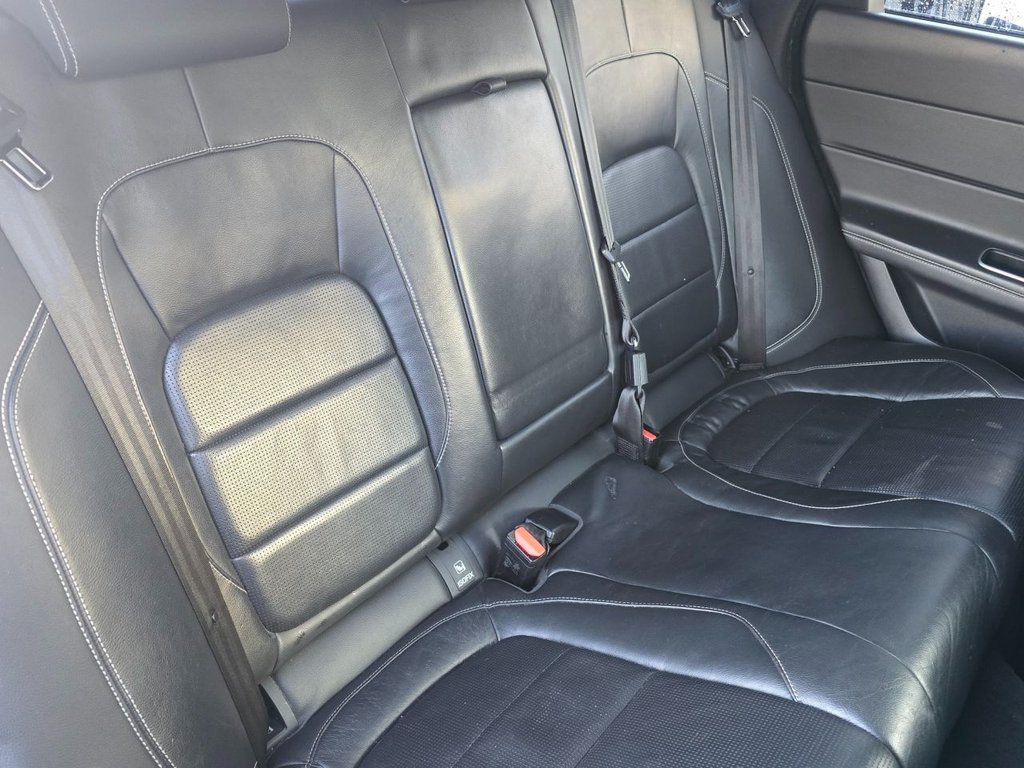 Used Jaguar XF 2017 for sale - 76783514: Photo 11