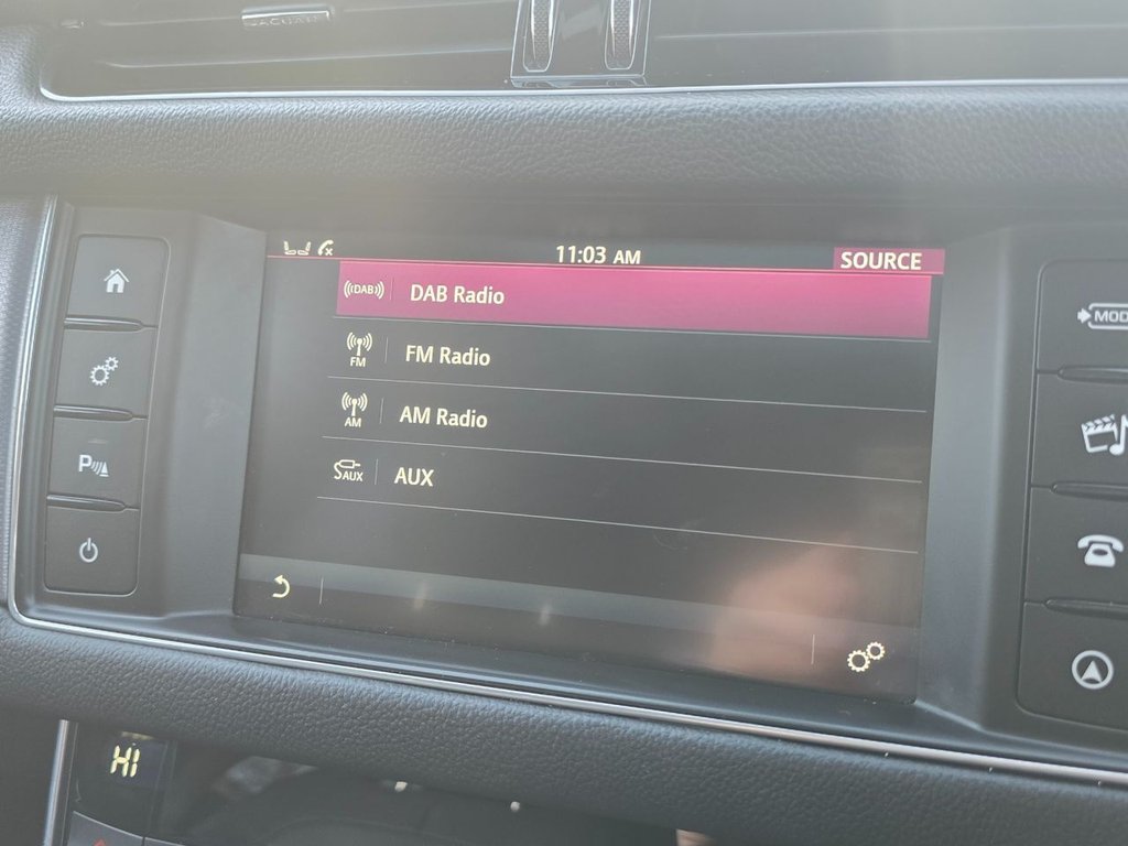 Used Jaguar XF 2017 for sale - 76783514: Photo 19