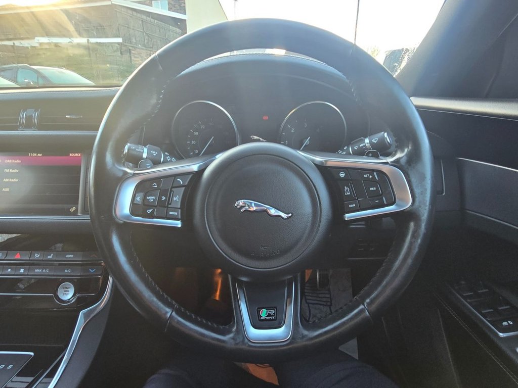 Used Jaguar XF 2017 for sale - 76783514: Photo 21