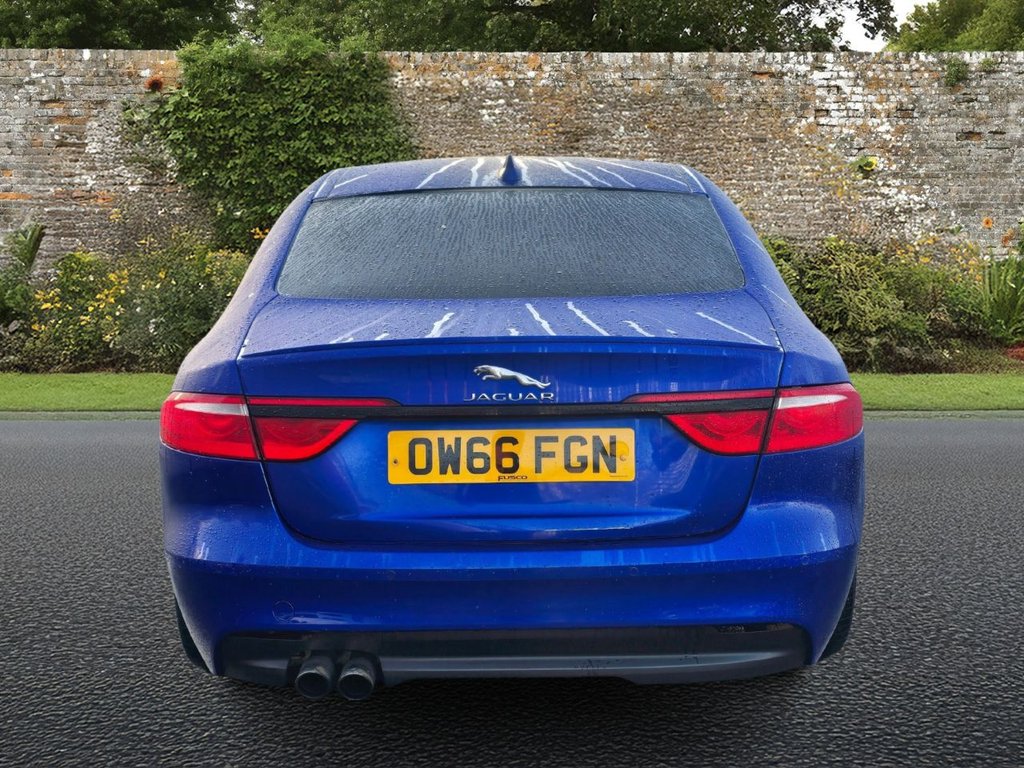 Used Jaguar XF 2017 for sale - 76783514: Photo 5