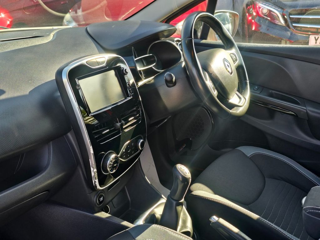 Used Renault Clio 2016 for sale - 75912355: Photo 10