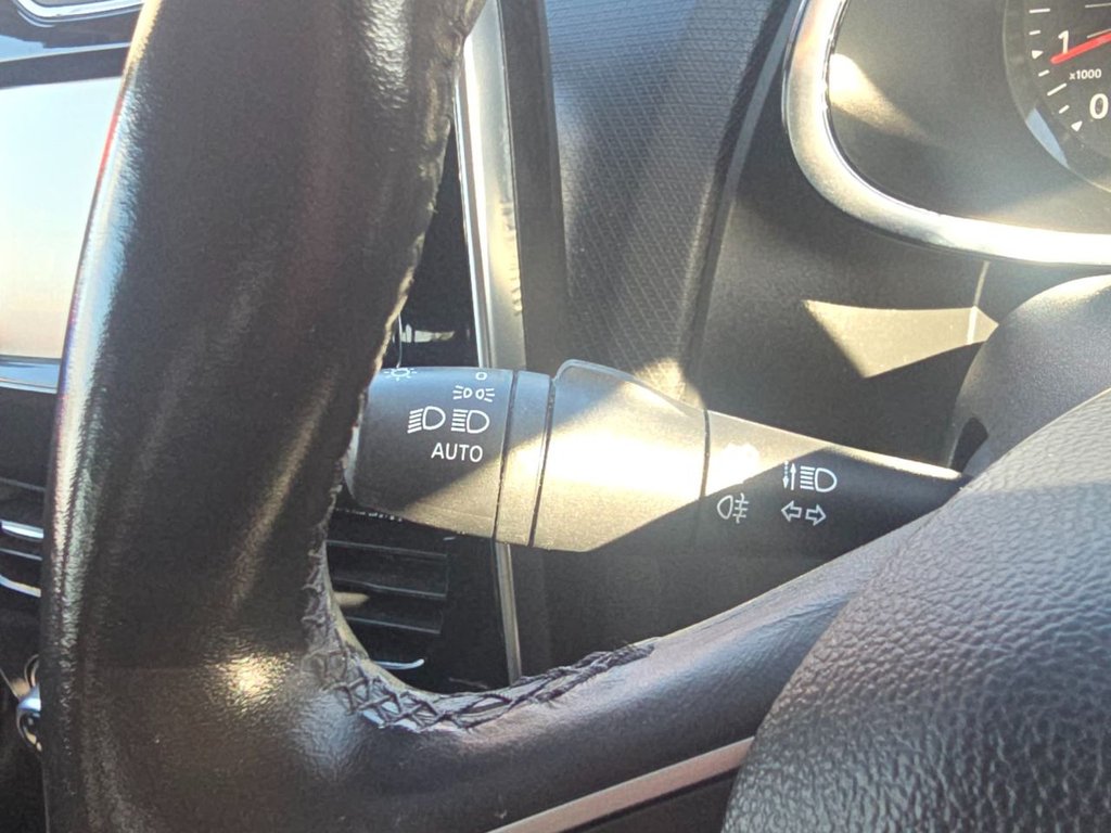 Used Renault Clio 2016 for sale - 75912355: Photo 23