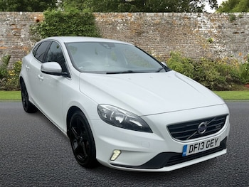 Used Volvo V40 2013 for sale - 78330311: Photo
