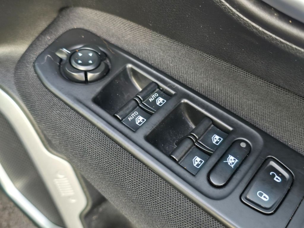 Used Jeep Renegade 2016 for sale - 77037998: Photo 14