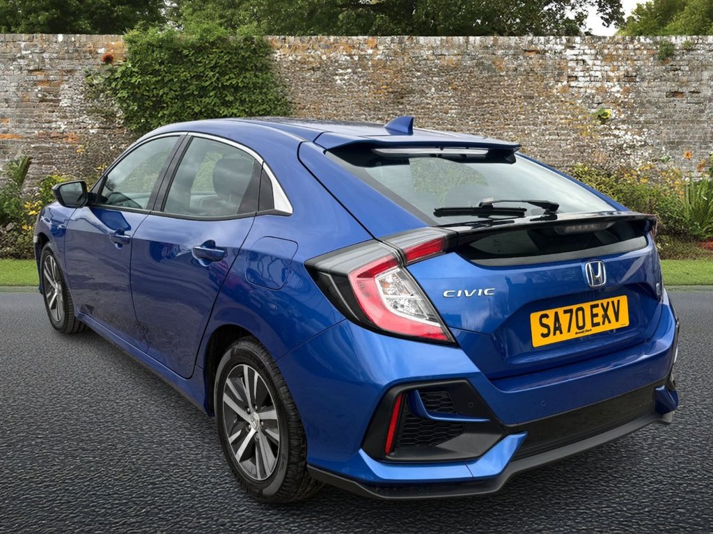 Used Honda Civic 2020 for sale - 77821522: Photo 4