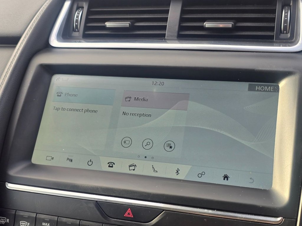 Used Jaguar E-Pace 2019 for sale - 76950228: Photo 18