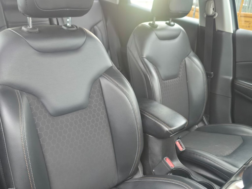 Used Jeep Compass 2018 for sale - 76950297: Photo 13