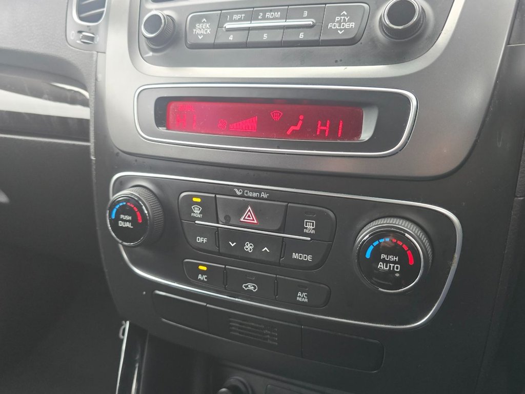 Used Kia Sorento 2014 for sale - 76739954: Photo 17