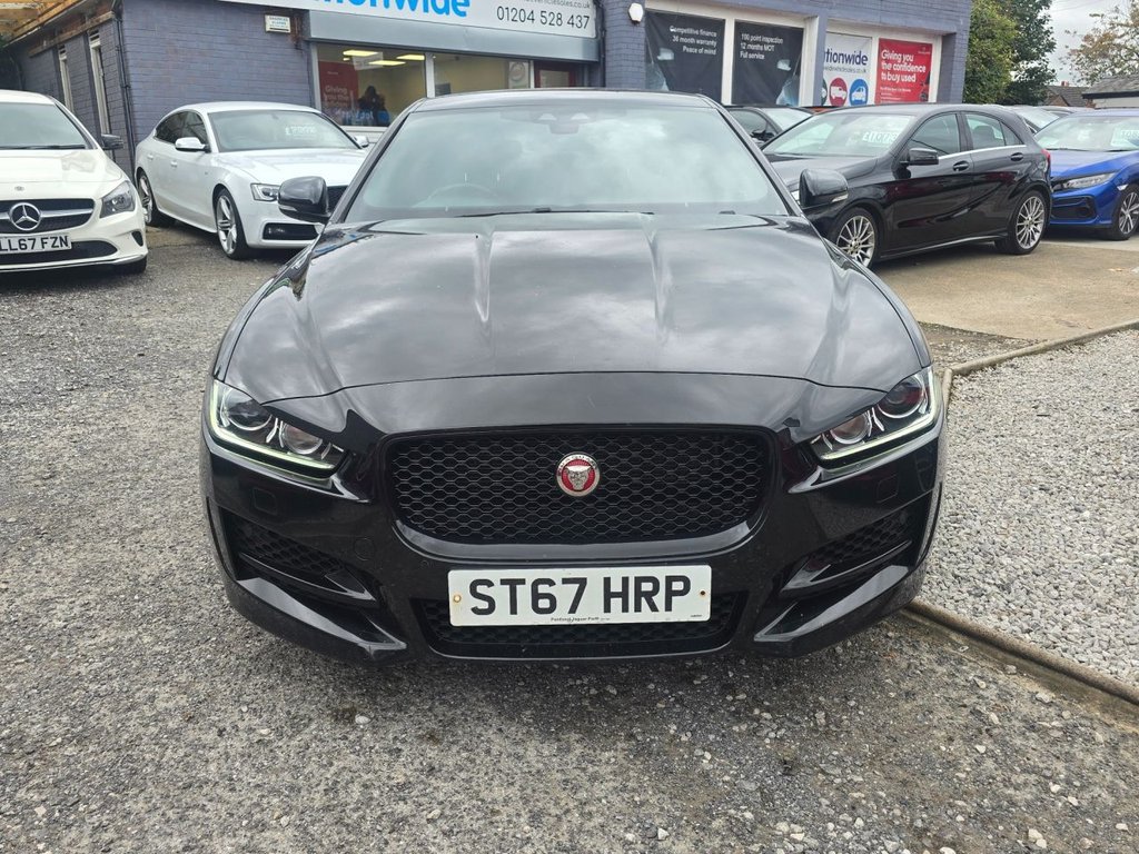 Used Jaguar XE 2018 for sale - 76792036: Photo 2